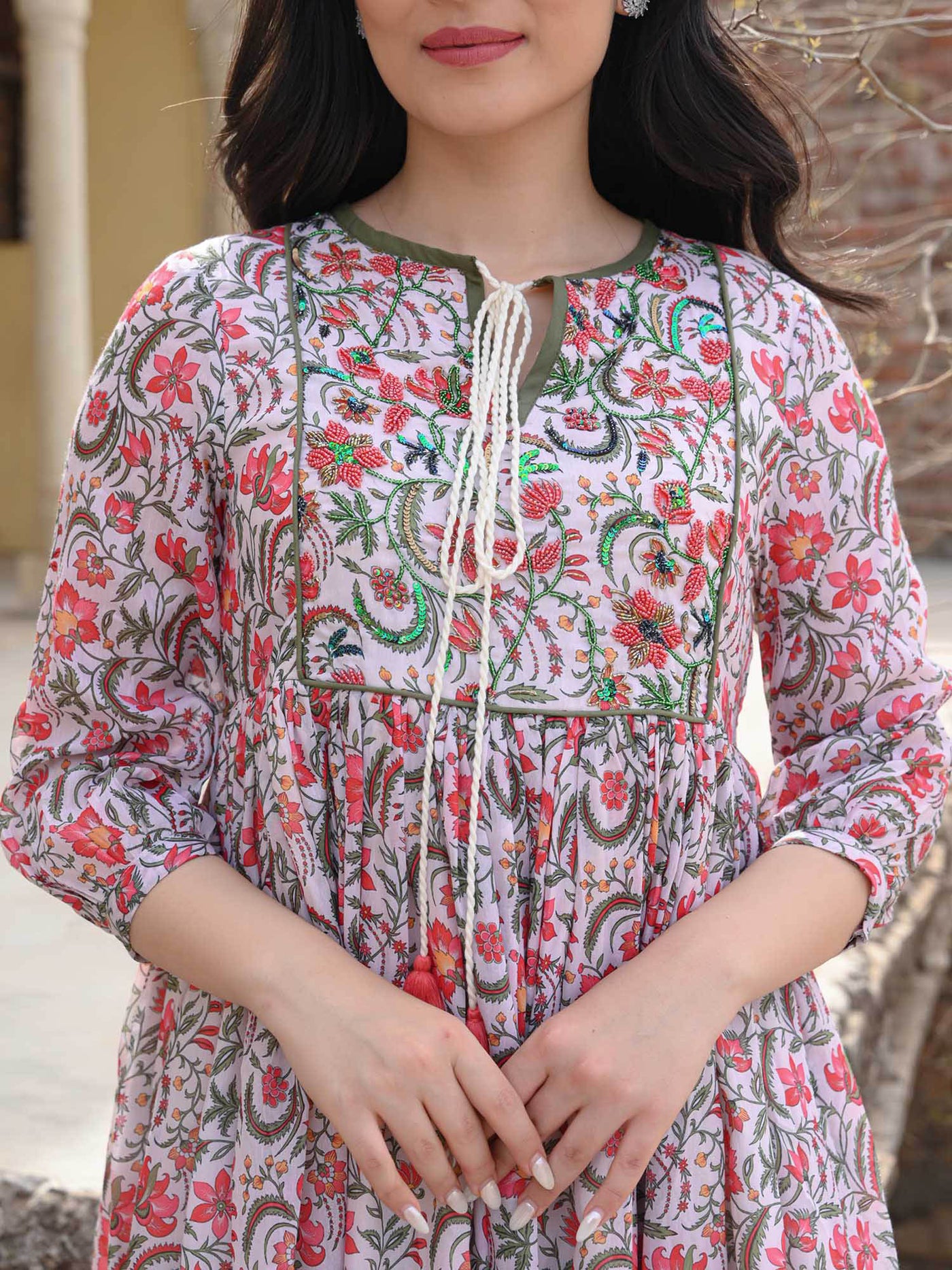 Khiltay hai gul yahan dress