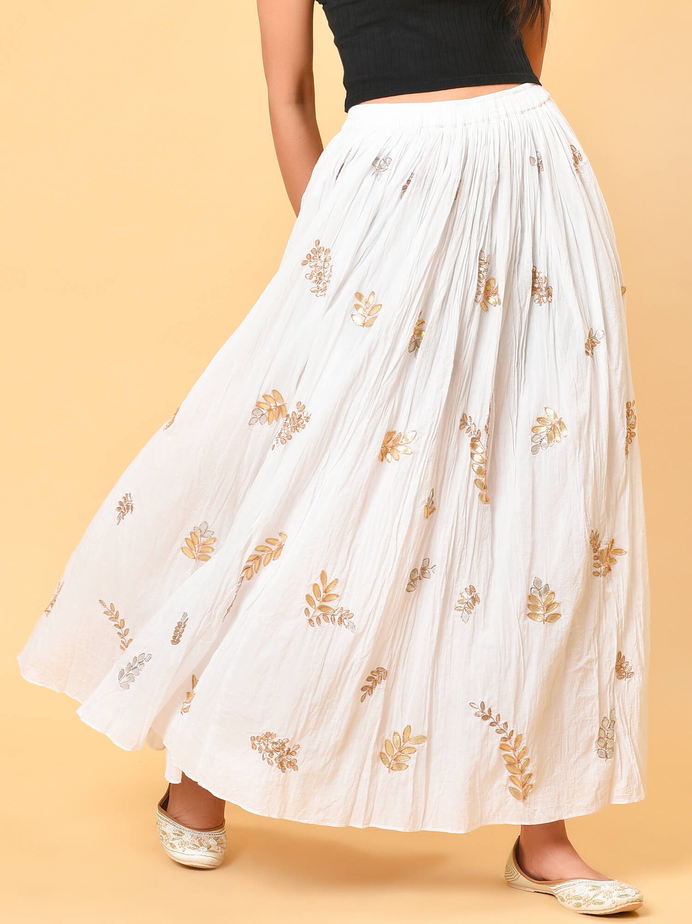 Champagne cotton crinkle skirt in white
