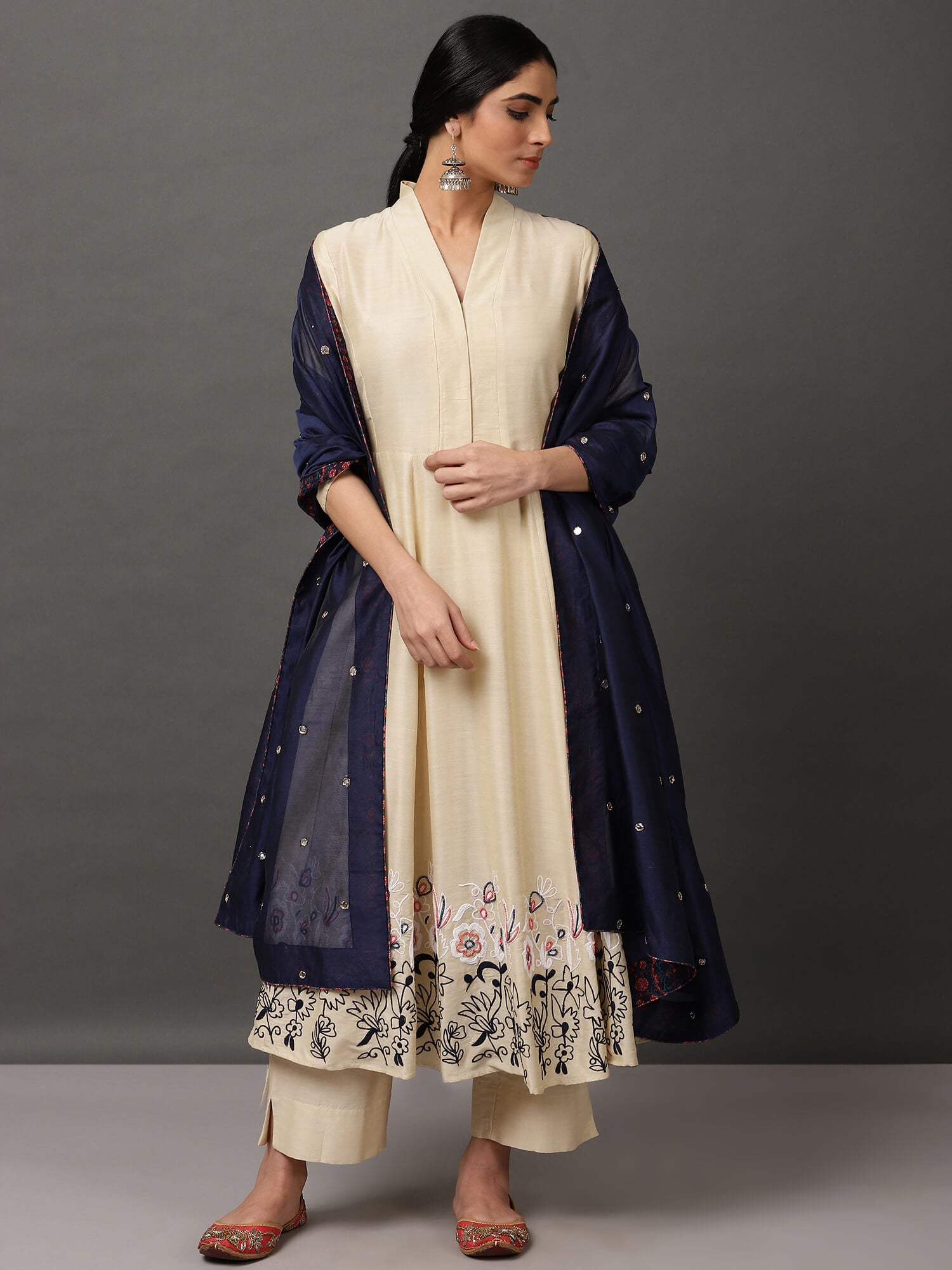 Off White Art Silk Kurta With Pant & Dupatta