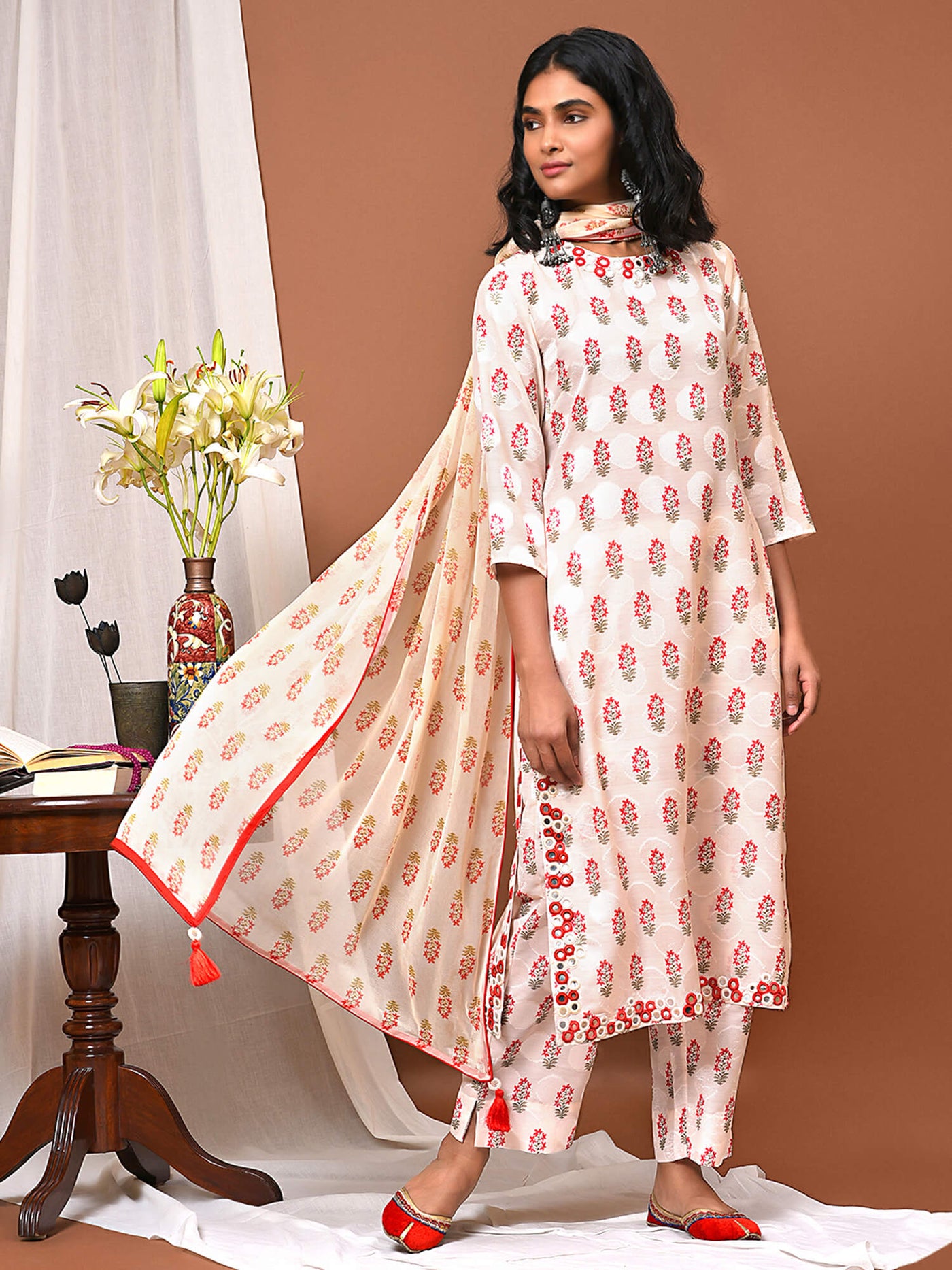 Romance the Floral Kurta Pant & Dupatta Set