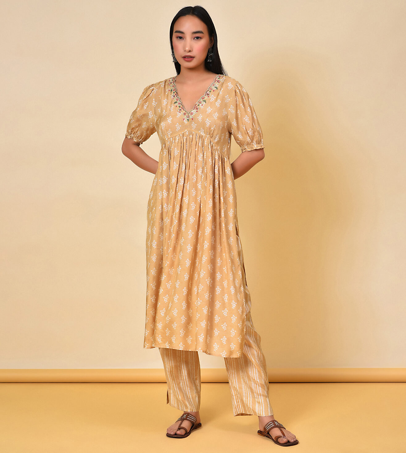 Cheer in the earth Kurta Pant Set