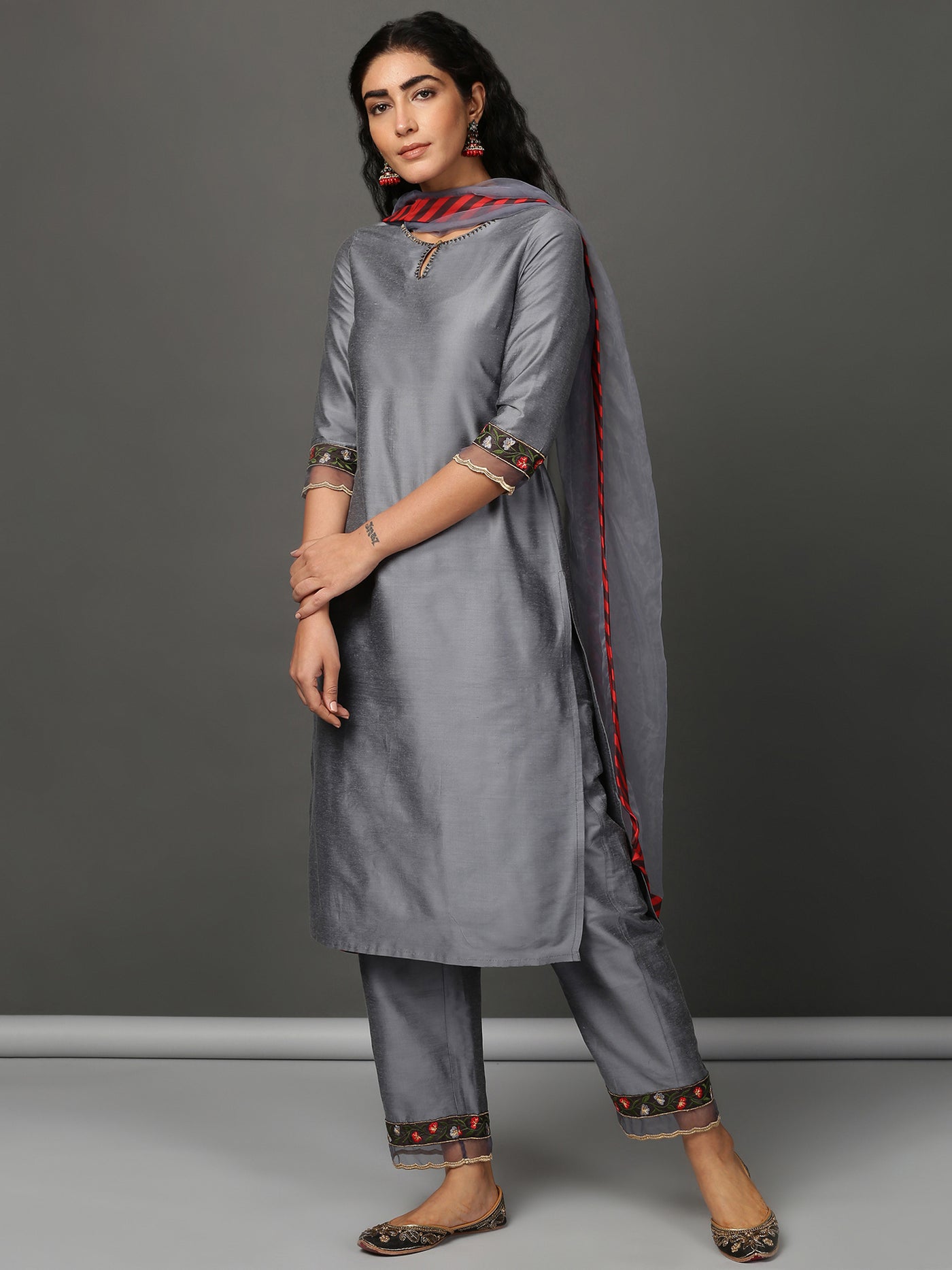Grey Art Silk Kurta, Pants & Organza Dupatta Set