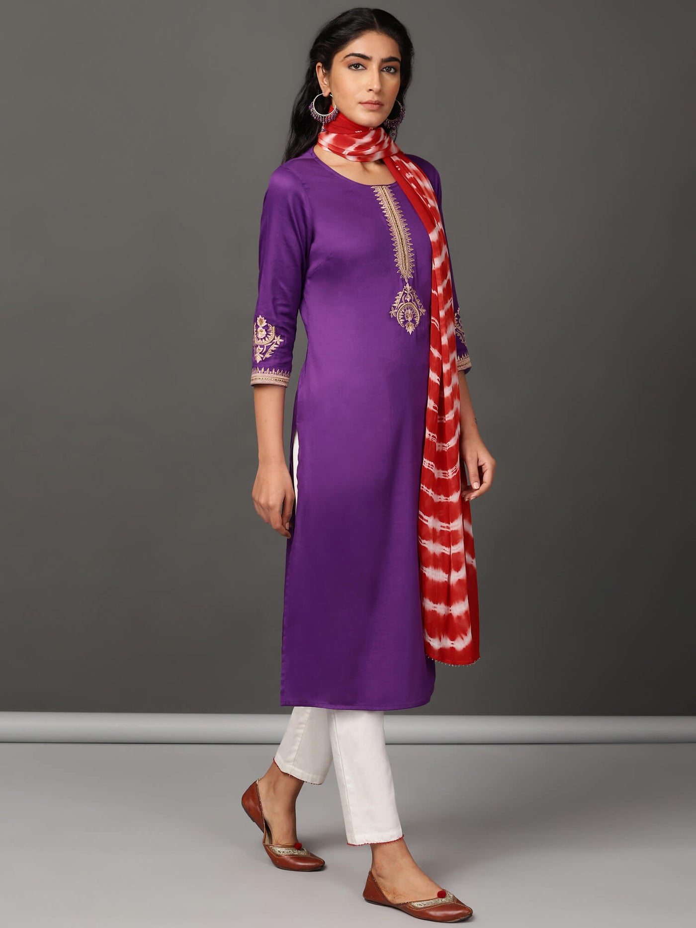 Purple Kurta, White Pants & Leheriya Dupatta Set