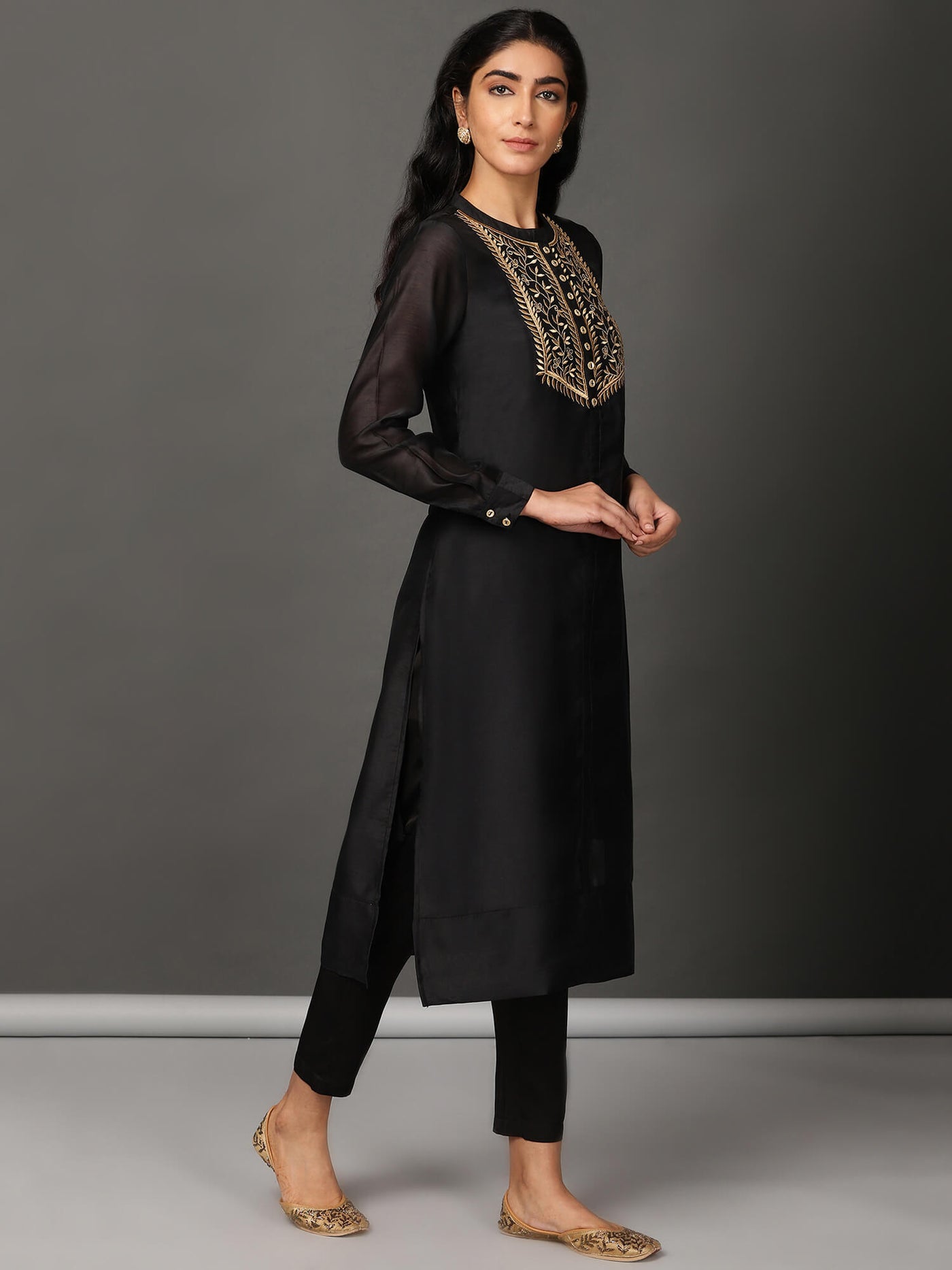 Coal Chanderi Kurta & Pant Set