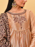 Beige Kurta Pant & Dupatta set