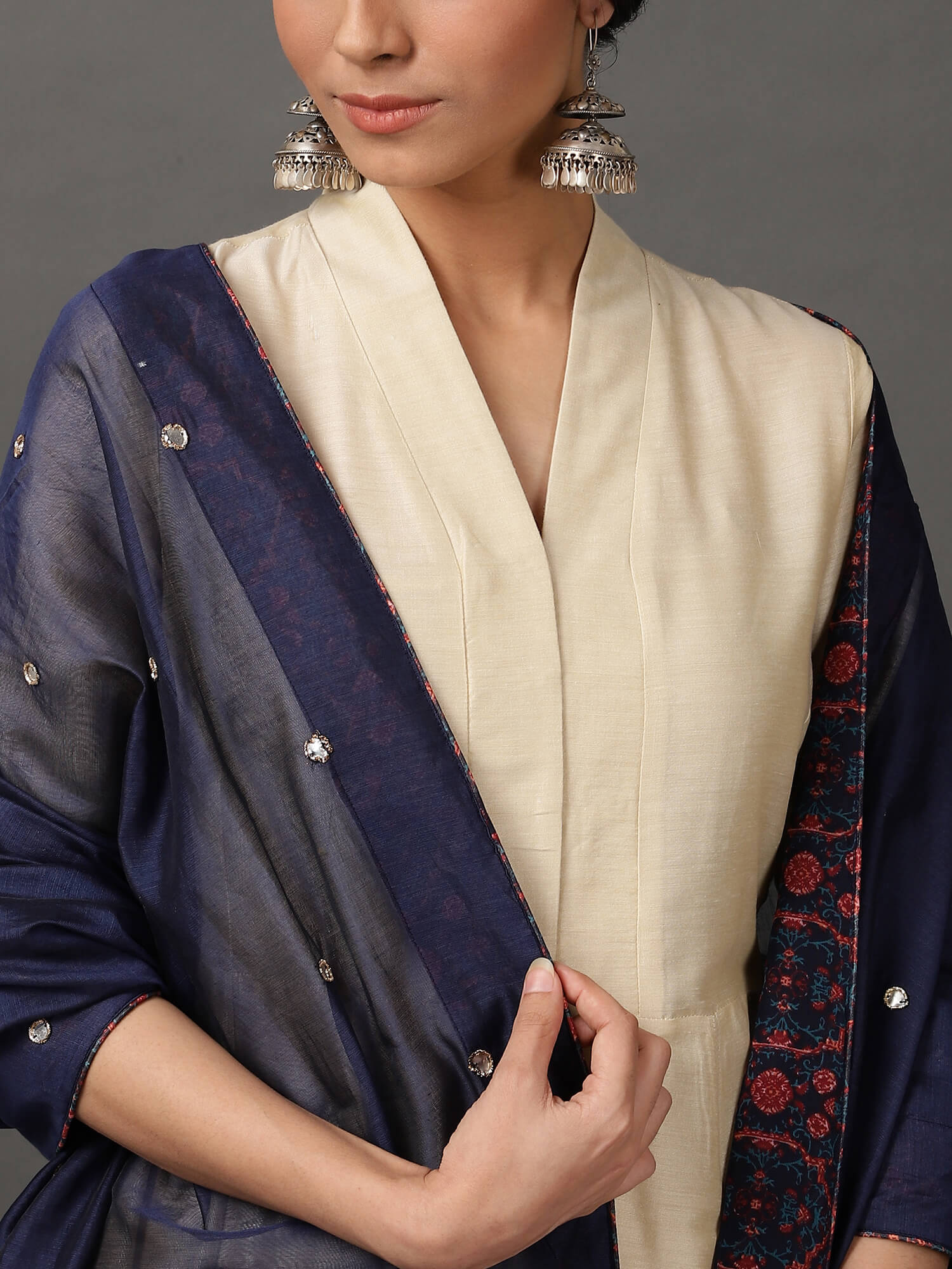 Off White Art Silk Kurta With Pant & Dupatta