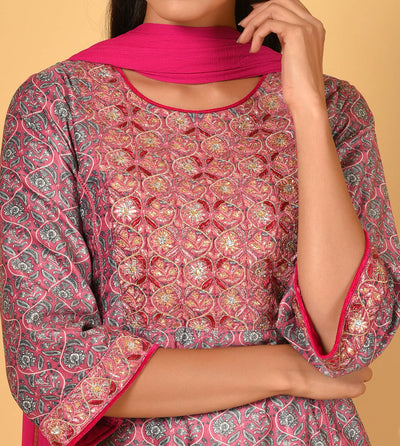 Bougainvillea Pink printed velvet Kurta Pant Dupatta set