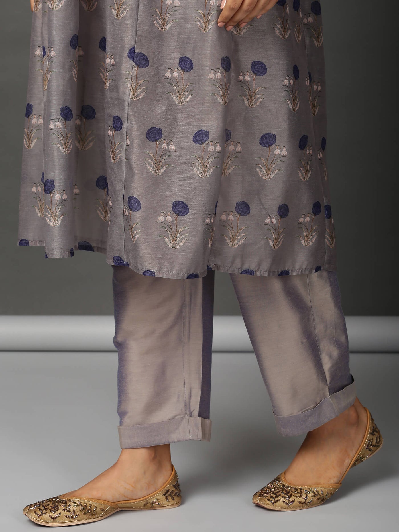 Sky Grey Printed Chanderi Kurta Pants Set