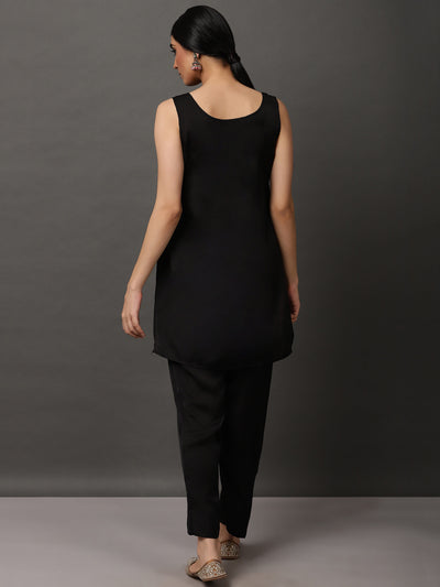 Black Short Floral Georgette Kurta And Pant With Dupatta & Camisole