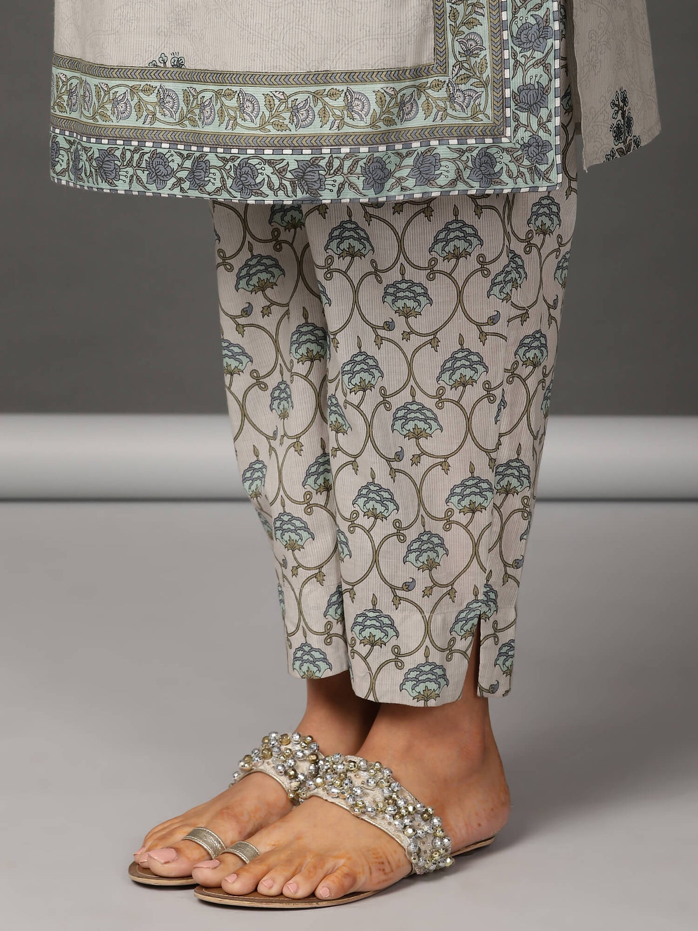 Grey Printed Kurta & Pants Set