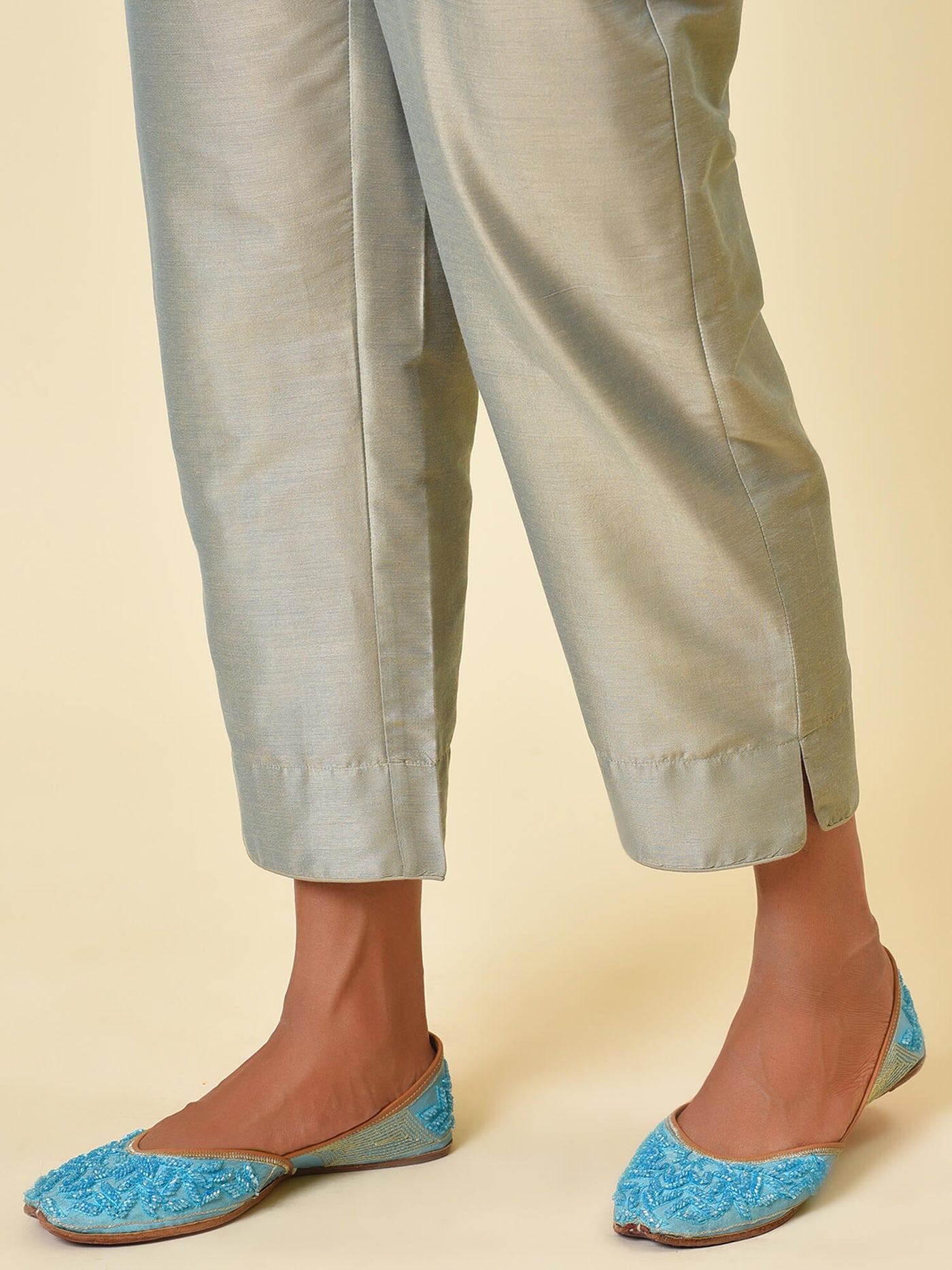 Lint Green Kurta- Pant & Dupatta Set