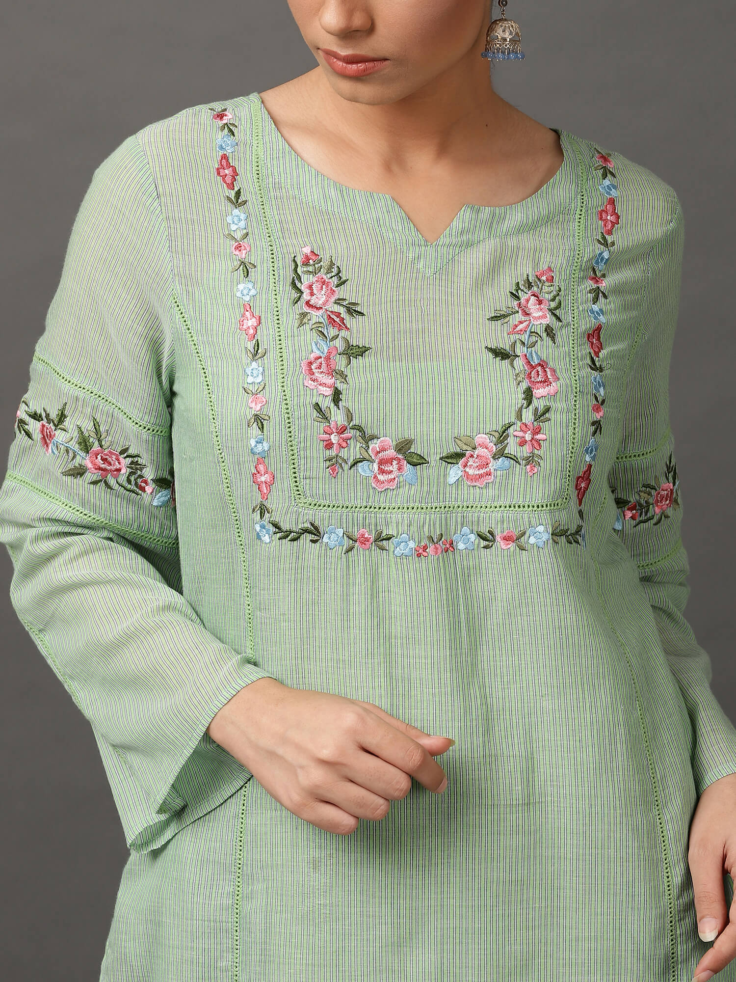 Green Yarn Dyed Kurta & Printed Pant With Inner