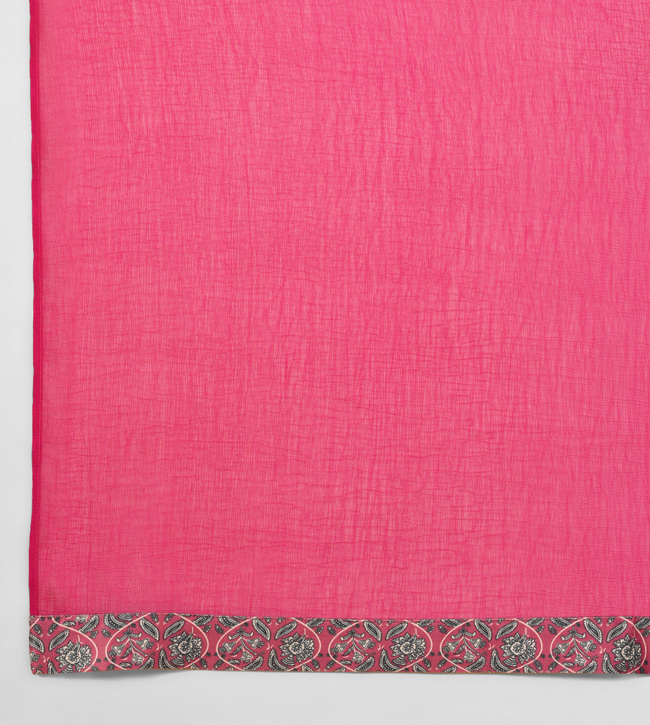 Bougainvillea Pink printed velvet Kurta Pant Dupatta set
