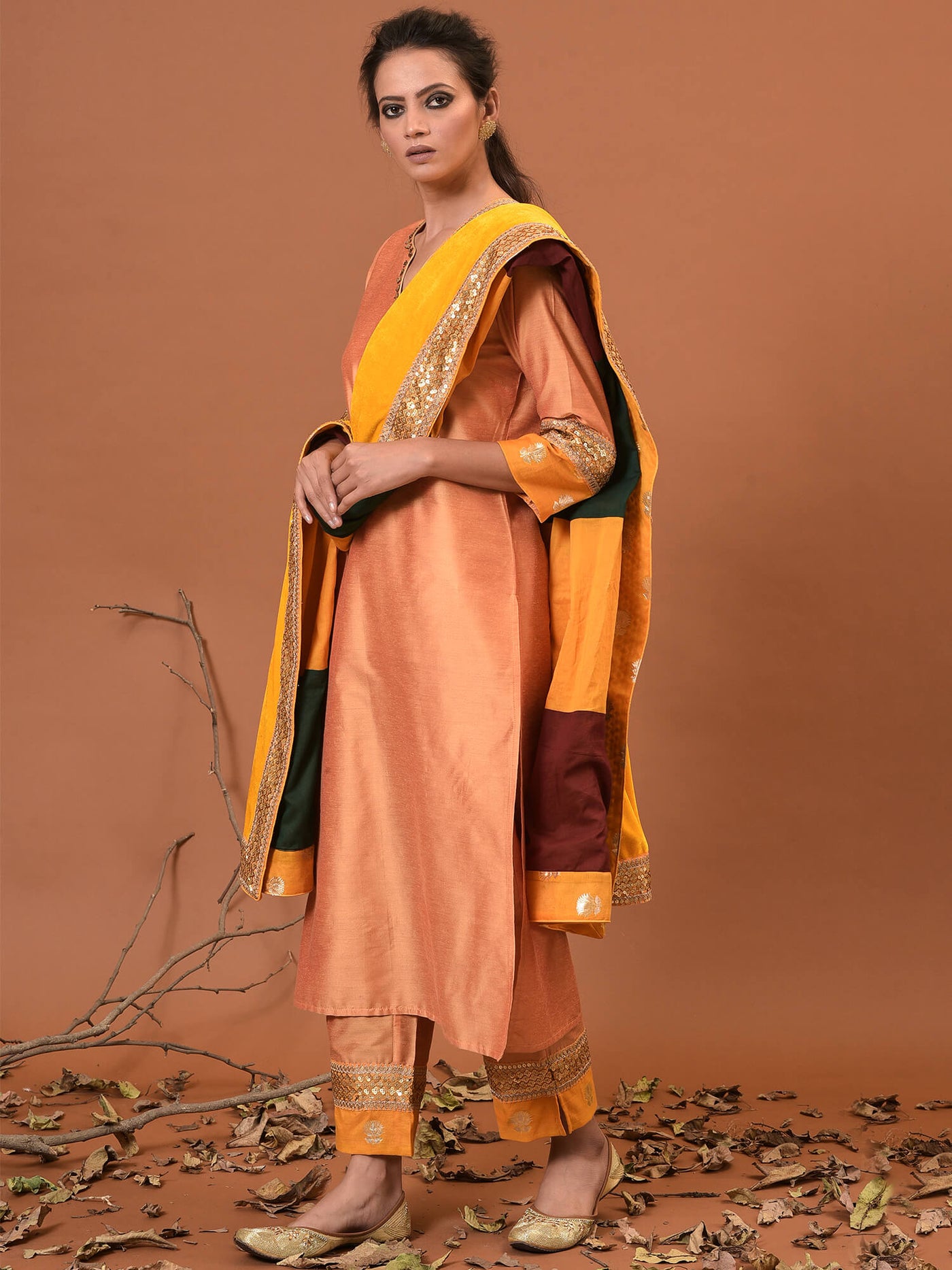 Winter wheat Kurta, Pant with a Velvet Shawl