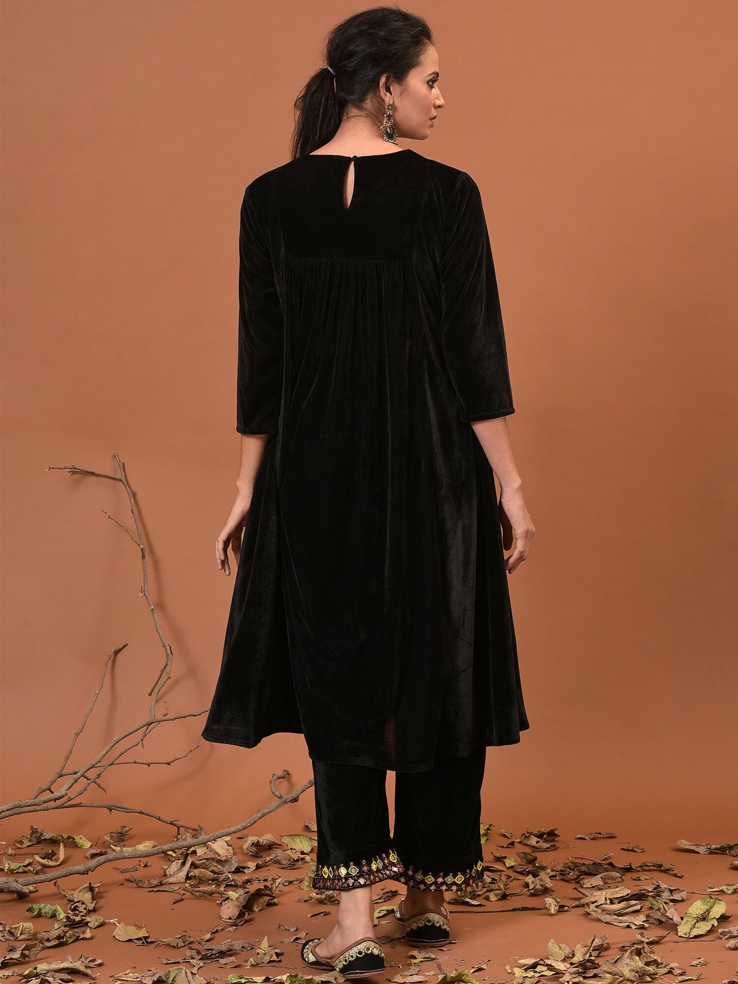 Toasted Velvet Embroidered Kurta & Pant Set