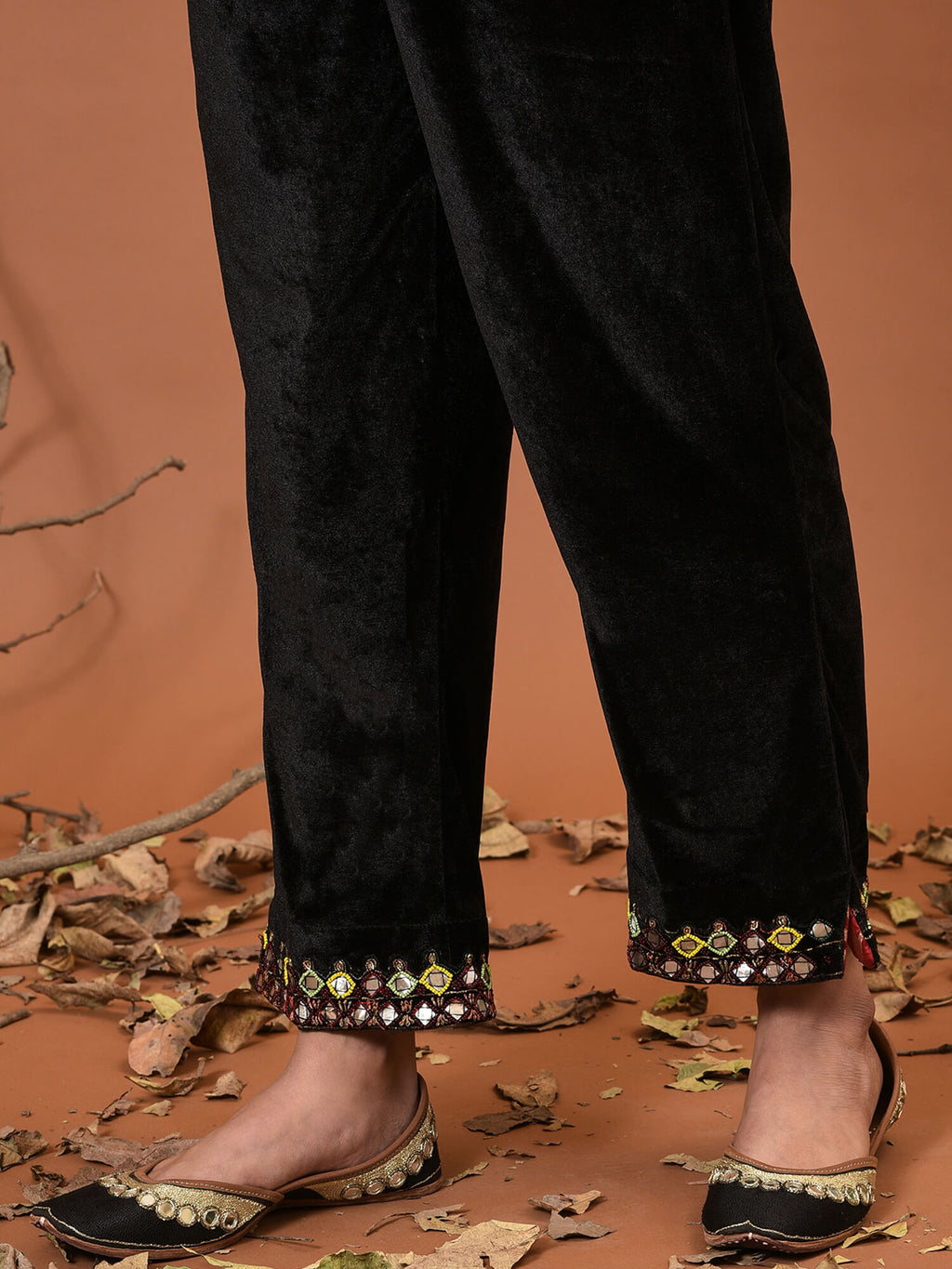 Toasted Velvet Embroidered Kurta & Pant Set
