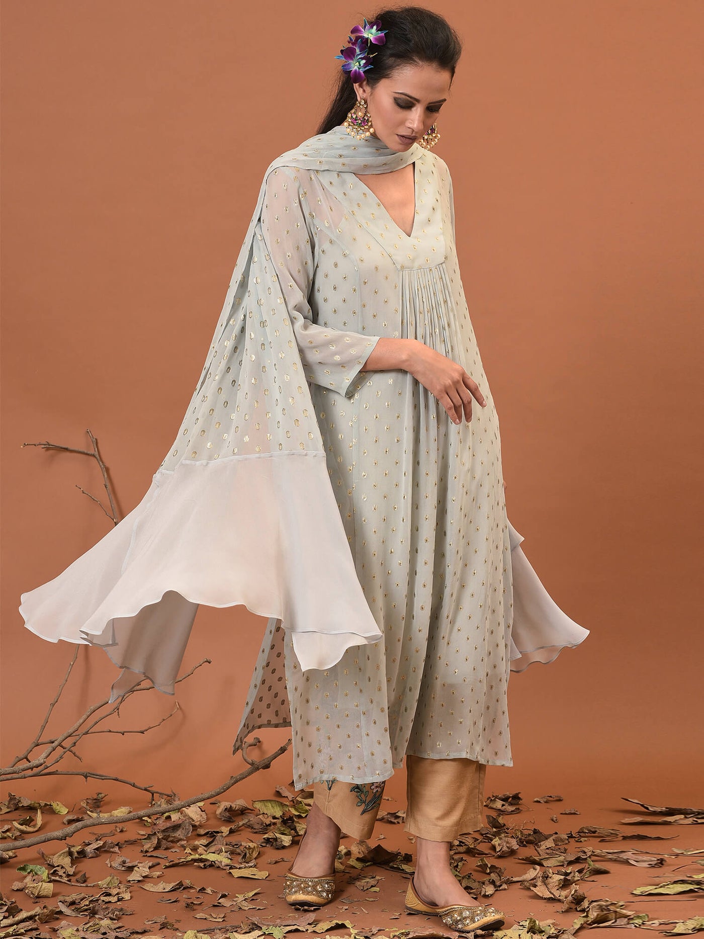 Flirt with grey lilac Kurta, Pant & Dupatta