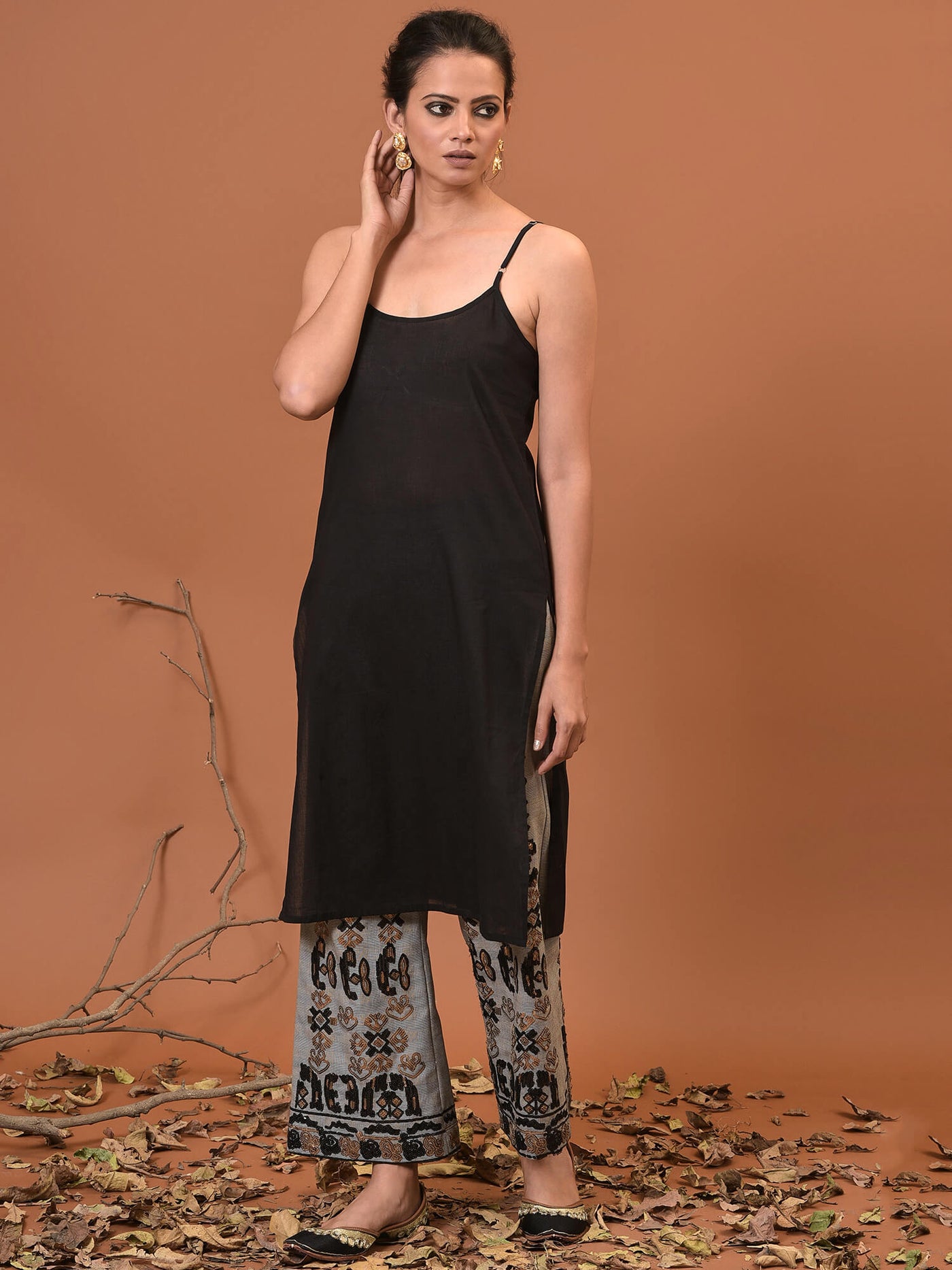 Black and Grey Ebb & Flow Kurta- Pant