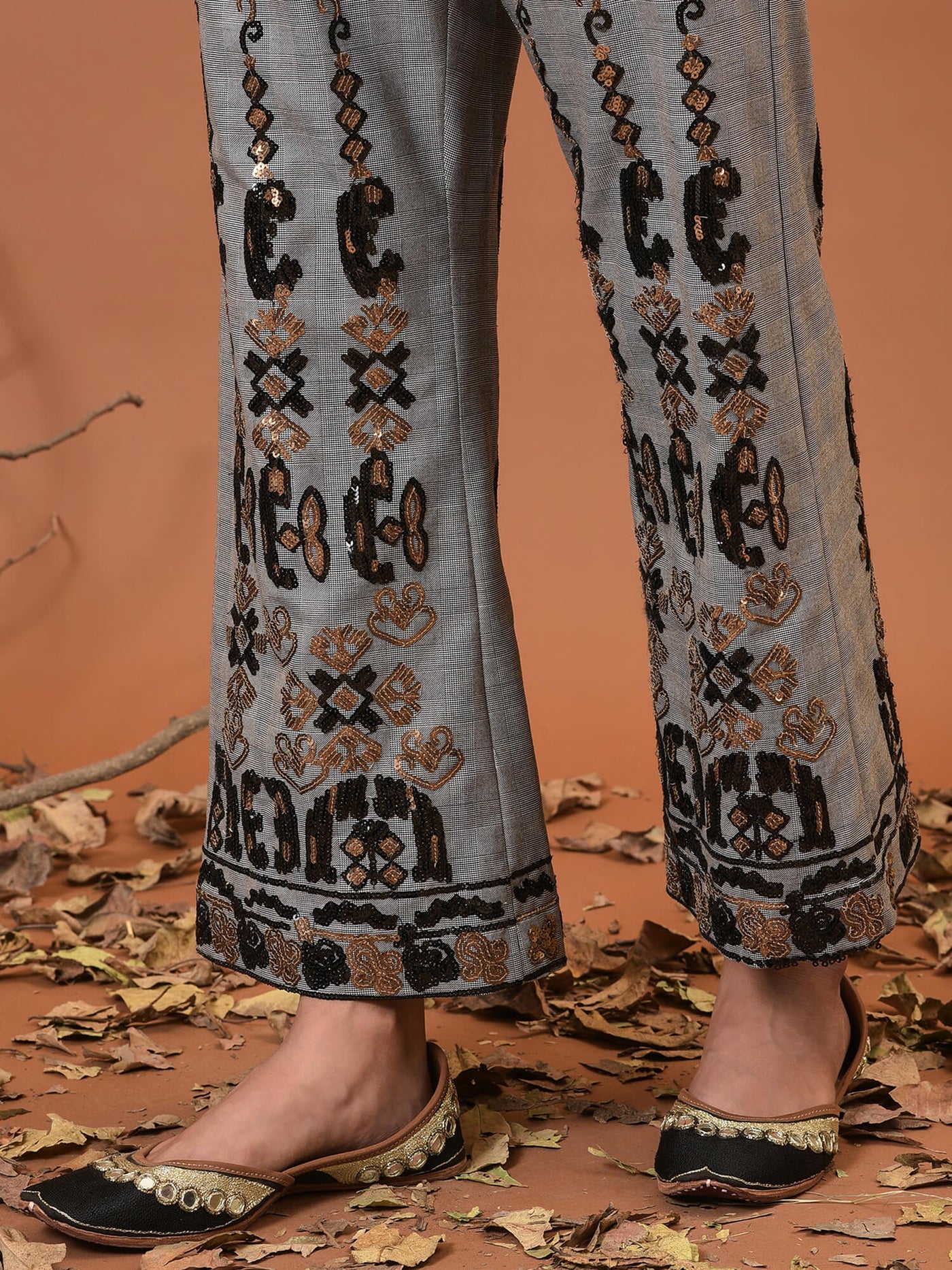 Black and Grey Ebb & Flow Kurta- Pant